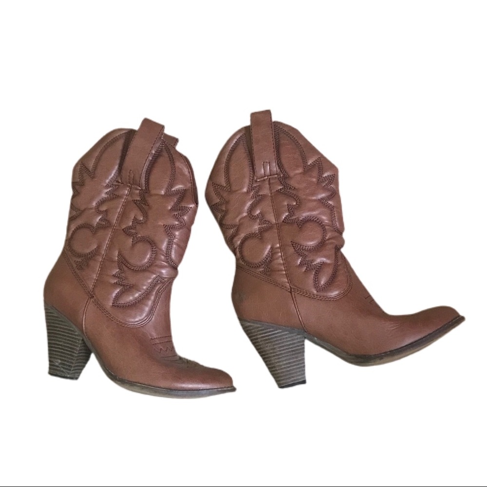 Women’s Cowgirl Boots